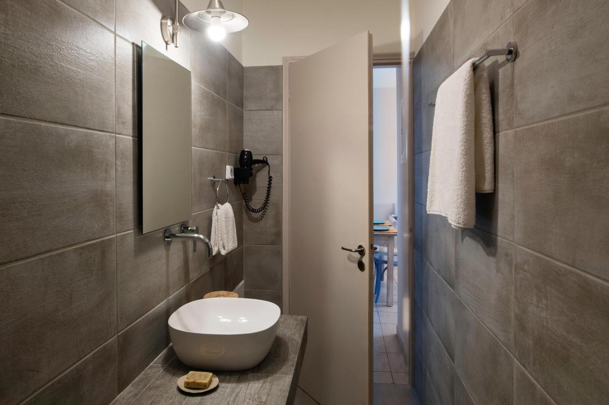 ספרטיה Anemy Apartments מראה חיצוני תמונה